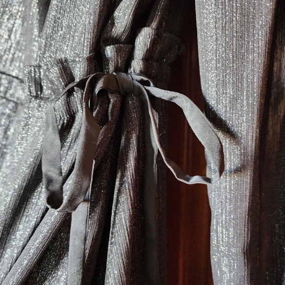 NWOT Loft Shimmer Dress - Picture 6 of 10